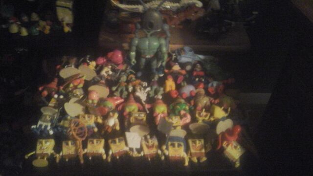 File:SPONGEBOBFIGURES.jpg