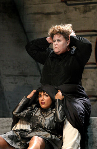 File:Wendla and mother.jpg