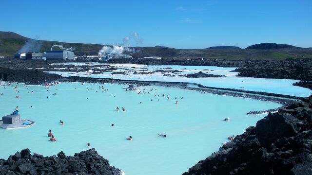 File:Bluelagooniceland.jpg