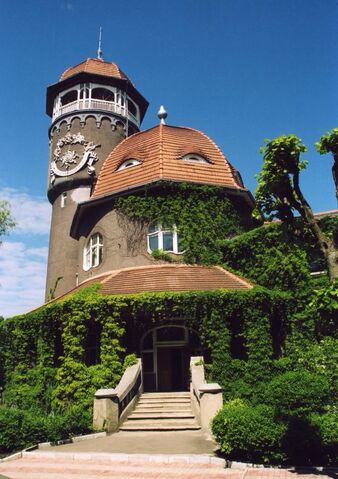 File:RealWorld Raushen Tower.jpg