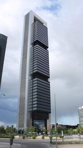 File:RealWorld Torre Bankia.jpg