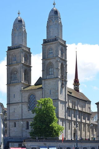 File:RealWorld Grossmunster.jpg