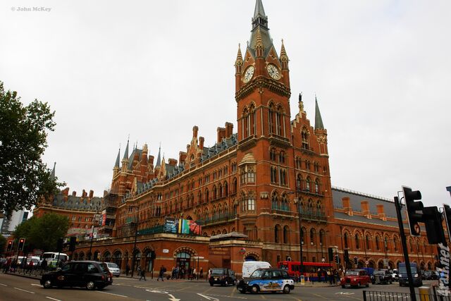 File:Midland Grand Hotel.jpg