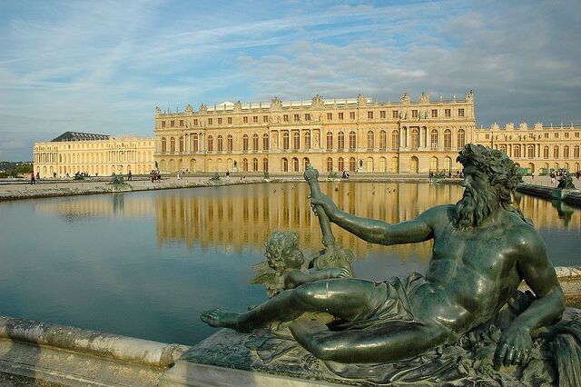 File:RealWorld Palace of Versailles.jpg