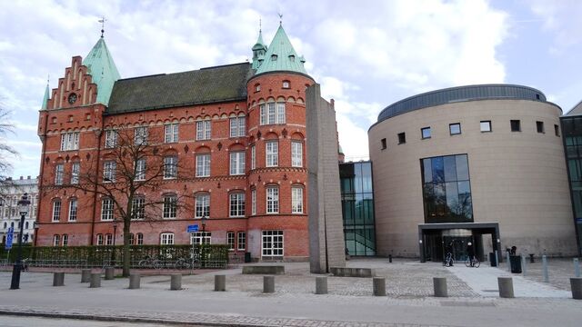 File:RealWorld Malmo Library.jpg