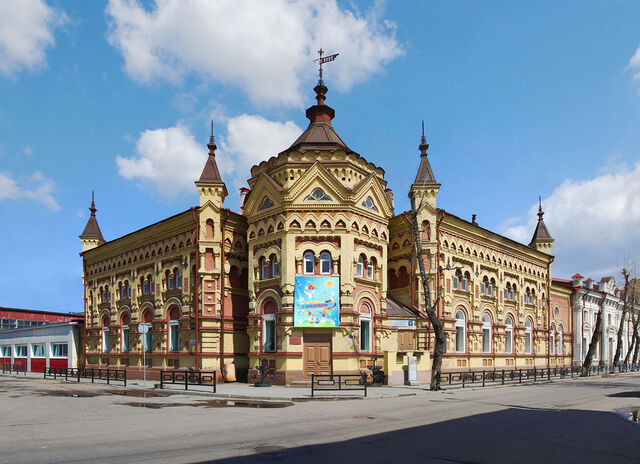 File:RealWorld Dynasty Mansion.jpg