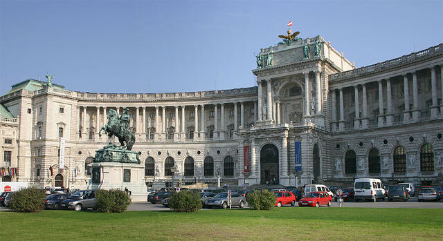 File:Hofburg Palace.jpg