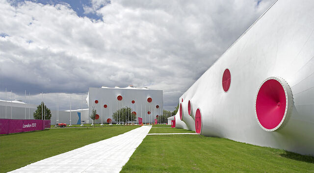 File:RealWorld Laser Shooting Range.jpg