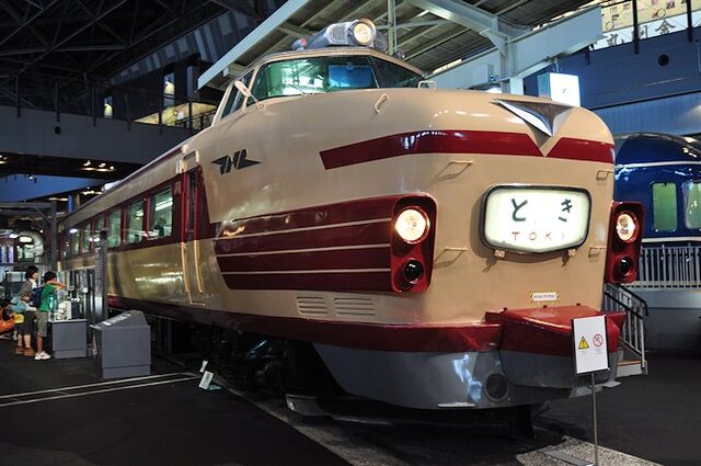 File:RealWorld Kuha Locomotive Arch.jpg