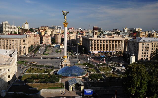 File:Maidan Nezalezhnosti.jpg