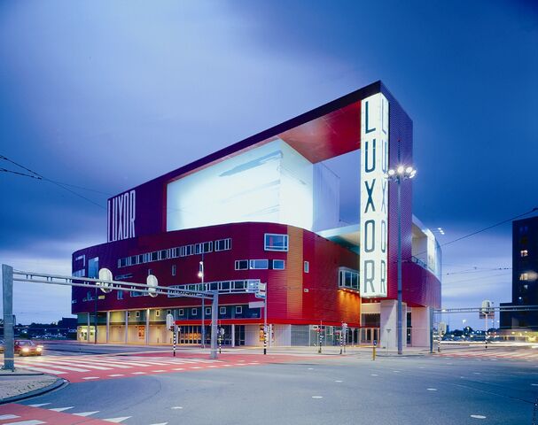 File:Luxor Theater.jpg