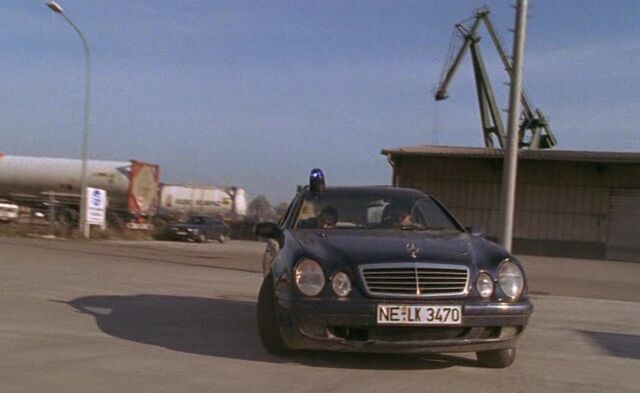 File:Mercedes-Benz W208 2.jpg