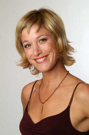 Julia Stinshoff.jpg