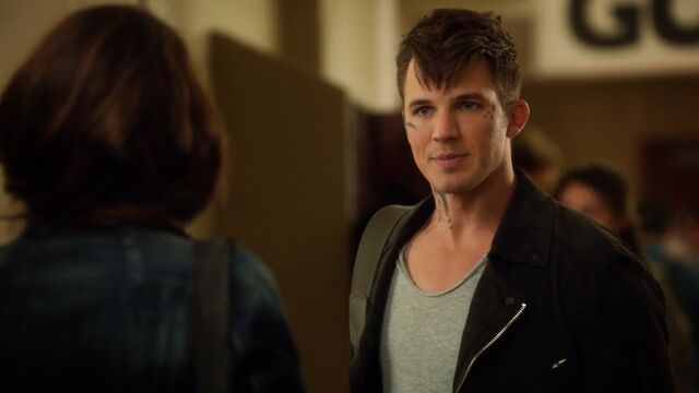 File:Starcrossed104-1325.jpg