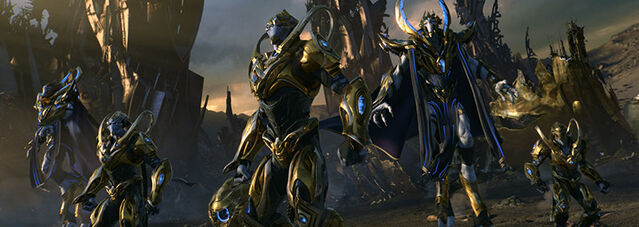 File:ZealotHighTemplarProbeKaldalis SC2-LotV Cine2.jpg
