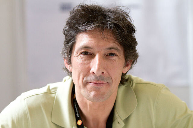 File:Peter Wingfield.jpg