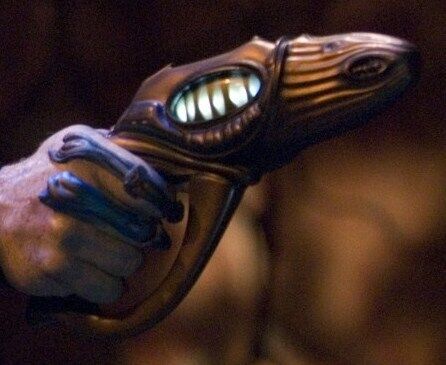 File:Wraith handblaster.jpg