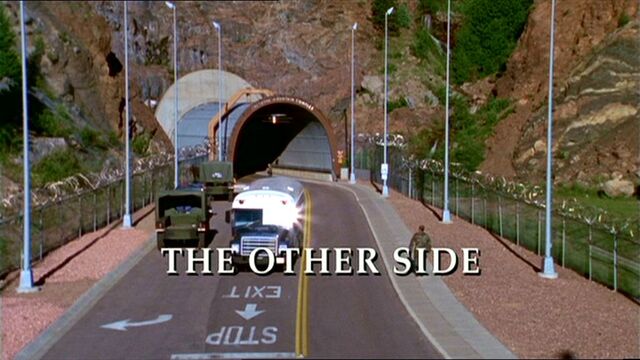 Fichier:SG1-04x02-episodetitle.jpg