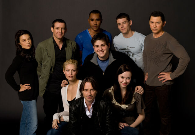 Datei:SGU-Season1.jpg