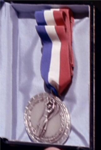 File:Kirks medal of honor 2267.jpg
