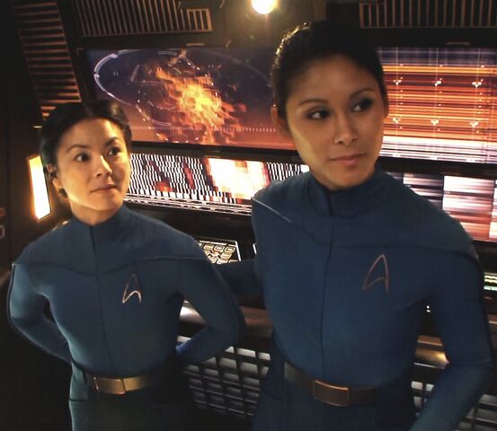File:Kelvin bridge officers.jpg