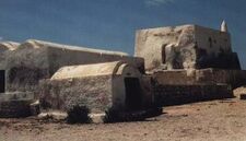 91-kep--50px-Tosche Station.jpg