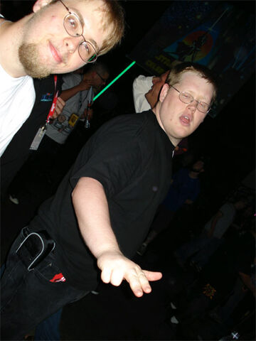 File:JSarek-and-riffsyphon-dance.jpg