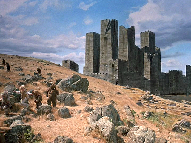 File:Back side of the Keep.png