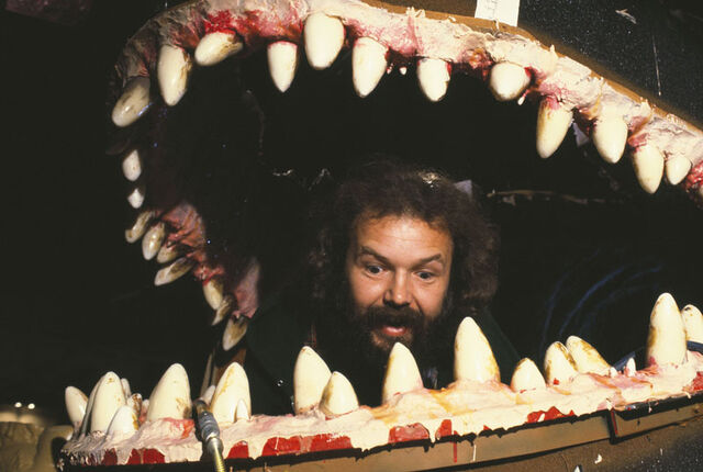 File:Thejawsthatbite.jpg