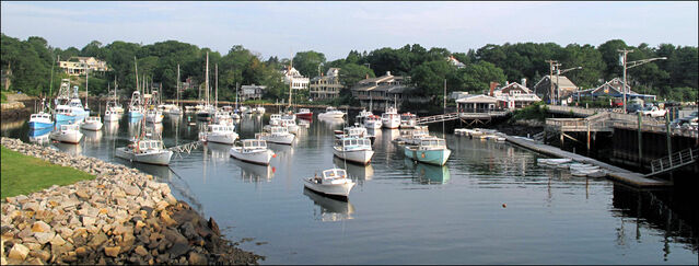File:Perkins cove maine.jpg