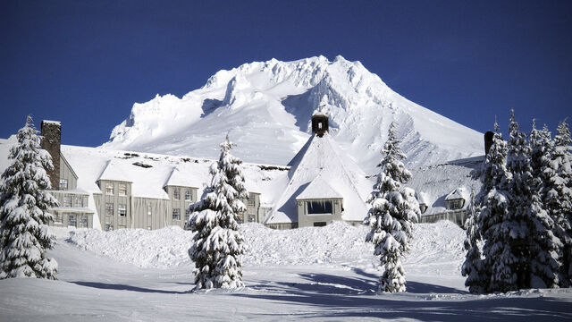 File:Timberline-lodge.jpg