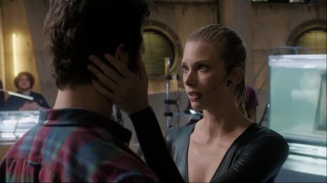 File:Stitchers1.01-00284.jpg