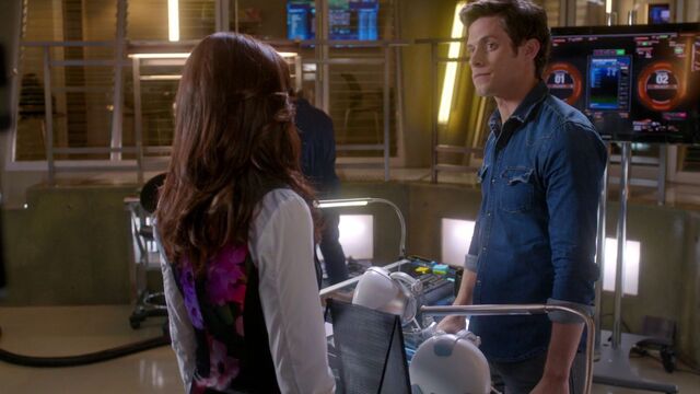 File:Stitchers1.04-077.jpg