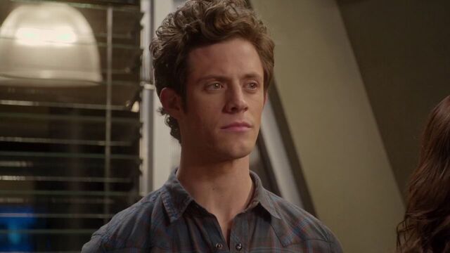File:Stitchers1.05-215.jpg