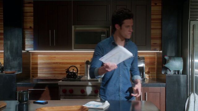 File:Stitchers1.04-039.jpg