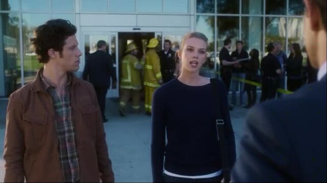 File:Stitchers1.01-00436.jpg
