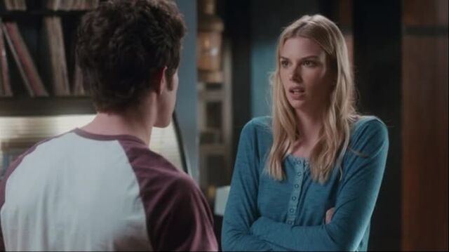 File:Stitchers1.01-00344.jpg