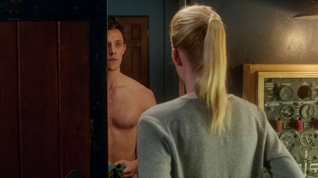 File:Stitchers1.04-439.jpg