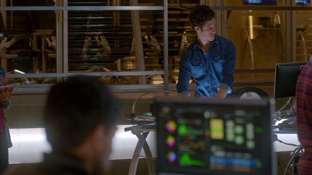 File:Stitchers1.04-094.jpg