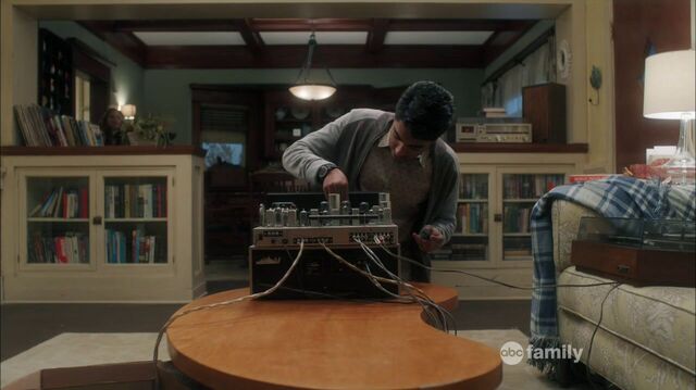File:Stitchers1.03-320.jpg