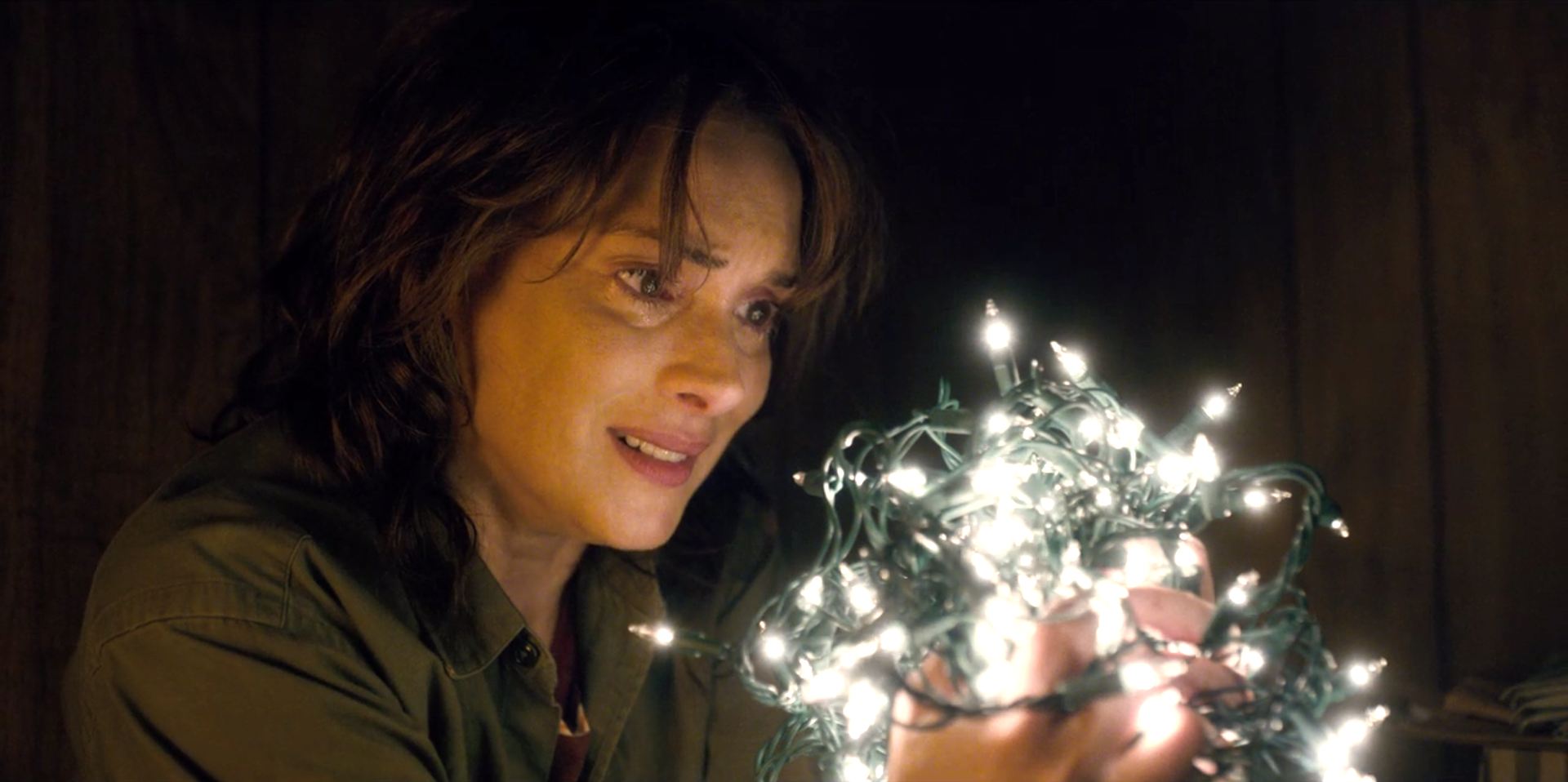 Stranger Things Saison 1 épisode 1 Catégorie:Épisodes Saison 1 | Wiki Stranger Things | FANDOM powered by