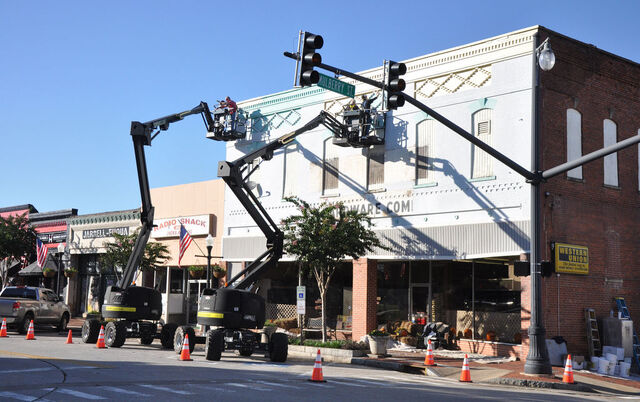 File:Downtown Hawkins Filming Preparations.jpg