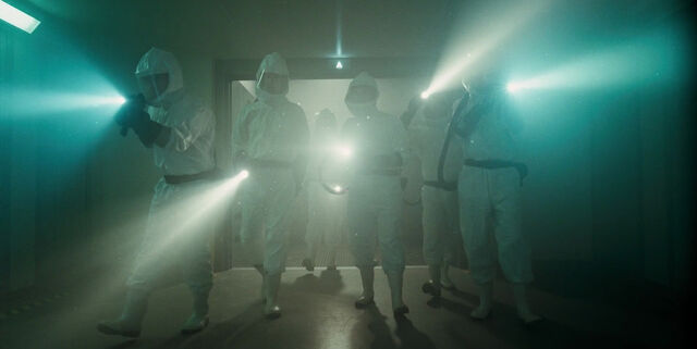 File:Stranger Things 1x01 – Hawkins Lab Scientists Flashlights.jpg