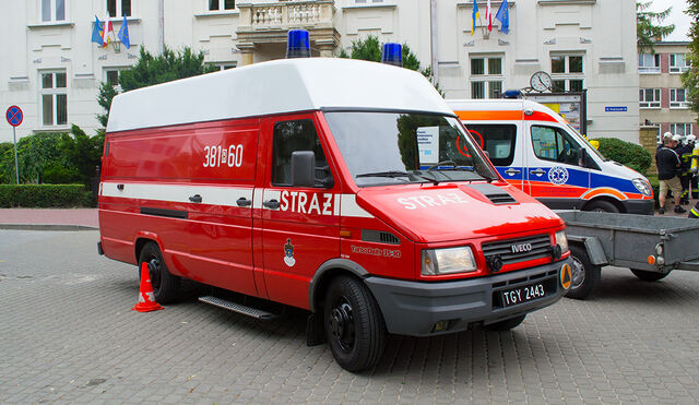 Plik:381r60.jpg