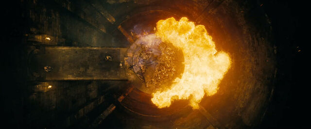 File:Trailer1-24.jpg