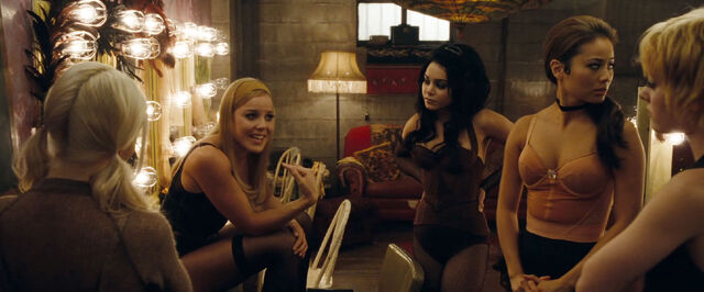 File:Trailer1-23.jpg