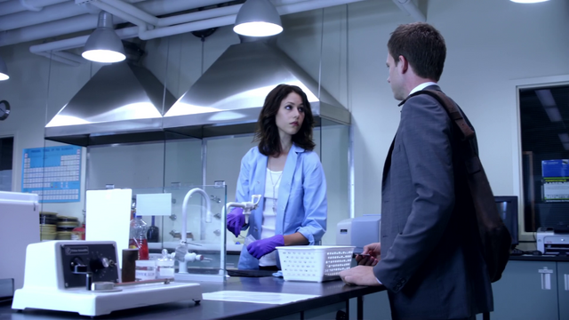 File:S01E08P26 Lola.png
