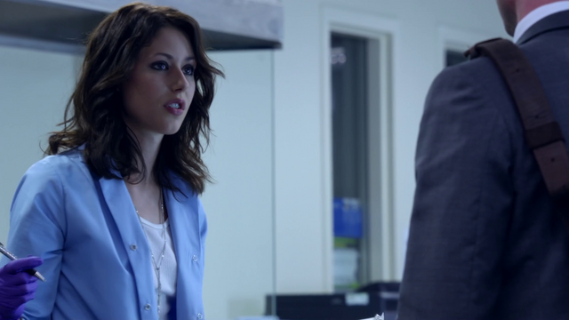 File:S01E08P27 Lola.png