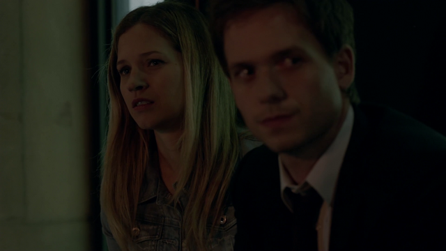 File:S01E03P6102 Jenny Mike.png