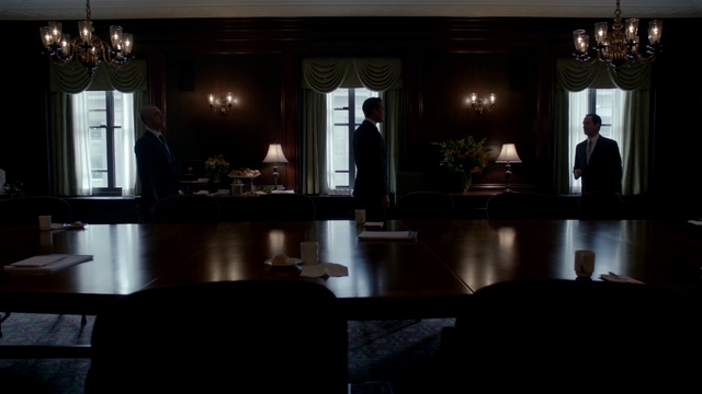 File:S01E03P4608 Dom Harvey Rob.png